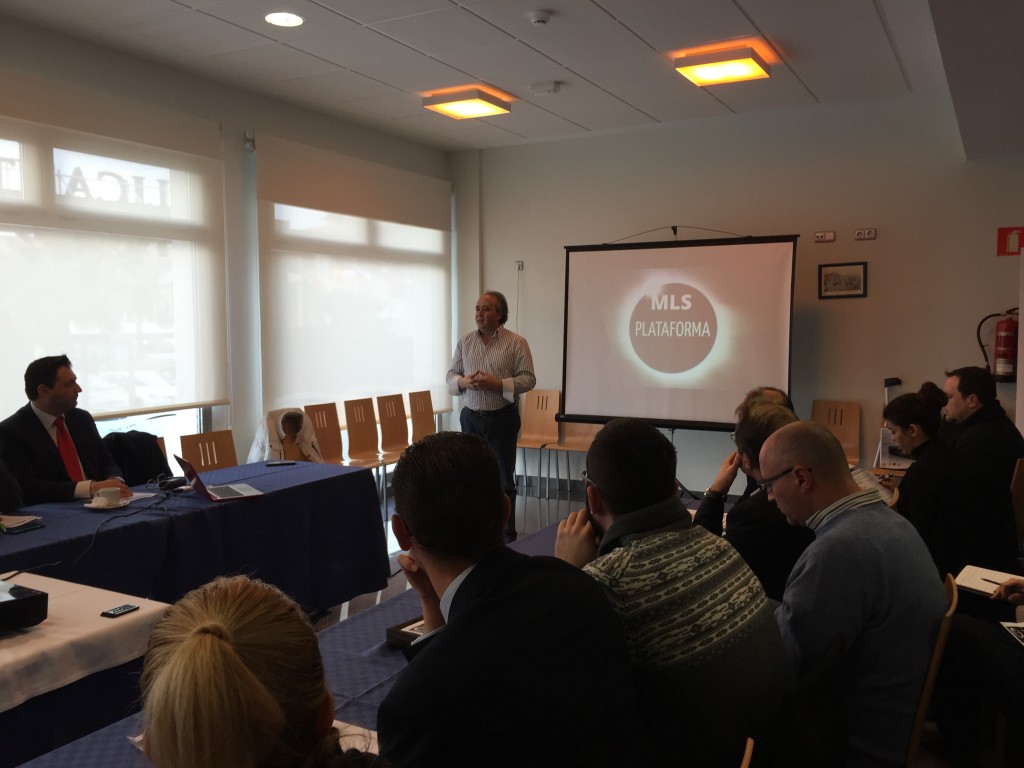 2015-02-10 11.23.54 copia